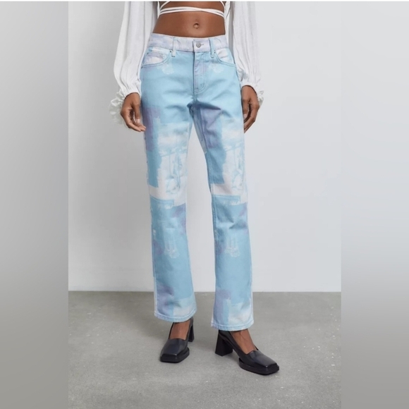 BDG Urban Outfitters Low-Rise Cowgirl Jean Renaissance Print Size 30 New - Picture 1 of 16
